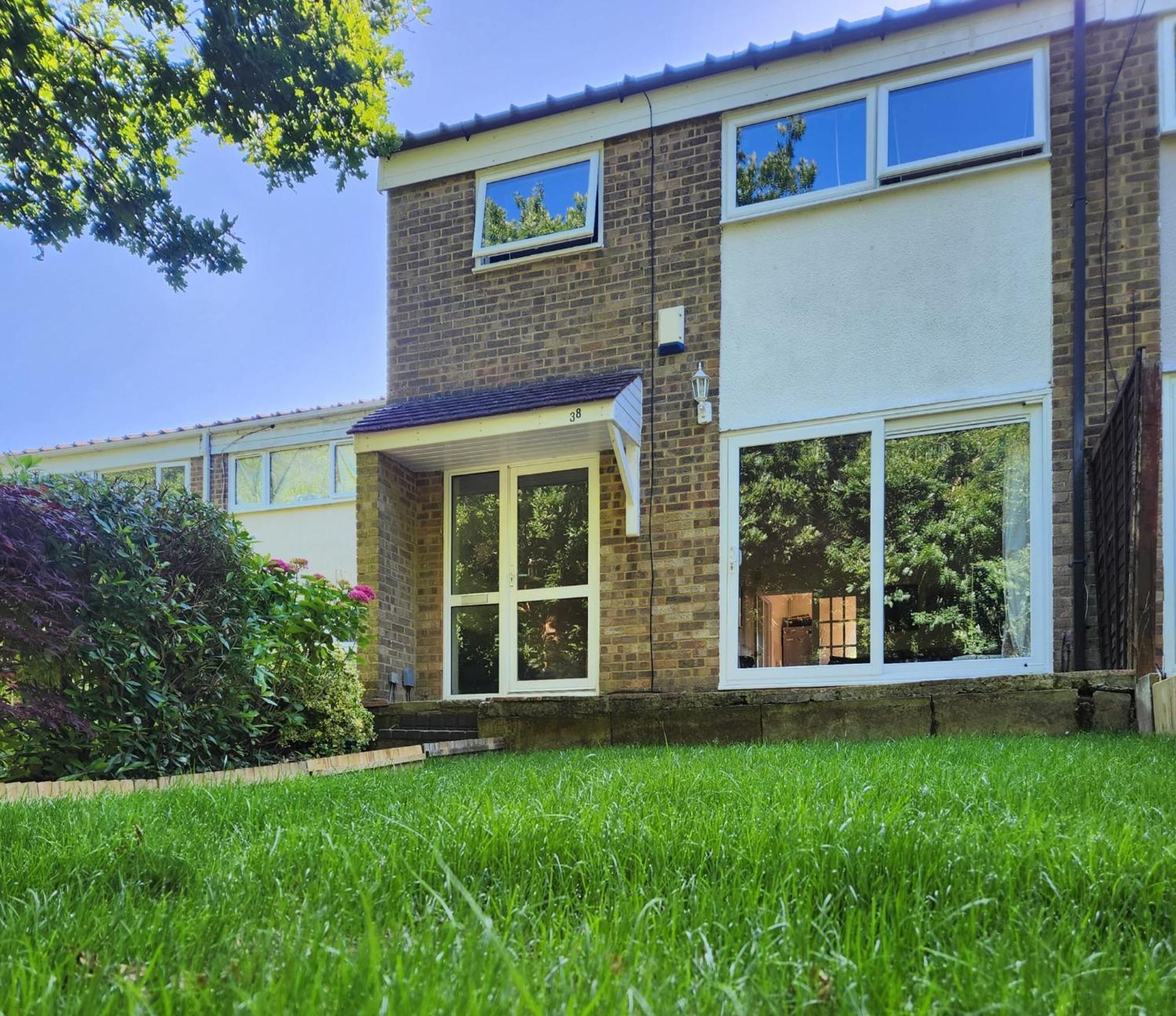 Twin Room In Crawley,Gatwick,West Sussex Ifield Kültér fotó